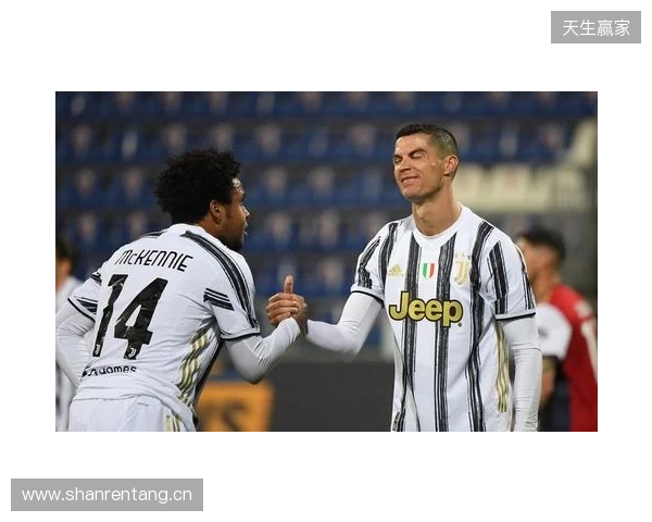 天秀!绍尔后场启动人球分过连过3人+不看人传球,贝维斯打门被扑